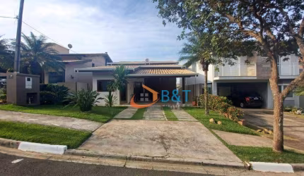 Casa a venda em Valihhos - Condomínio Terras do Oriente