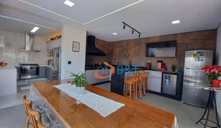 Casa para venda/locação em Valinhos - Condomínio Mont Alcino