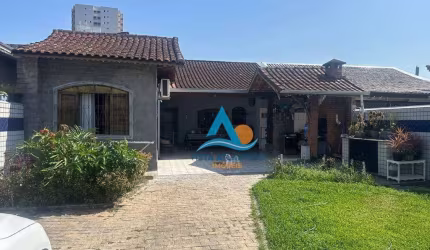 Casa com 2 quartos à venda, 58 m² por R$ 1.000.000 - Canto do Forte - Praia Grande/SP