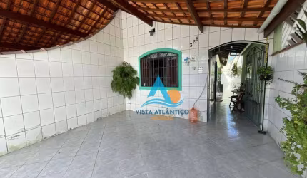 Casa com 2 dormitórios à venda, 70 m² por R$ 440.000 - Maracanã - Praia Grande/SP