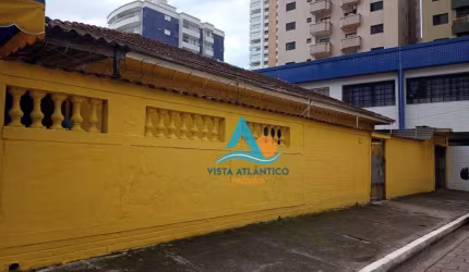 Casa com 3 quartos à venda, 200 m² por R$ 850.000 - Aviação - Praia Grande/SP