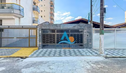 Casa com 2 dormitórios à venda por R$ 568.000,00 - Tupi - Praia Grande/SP