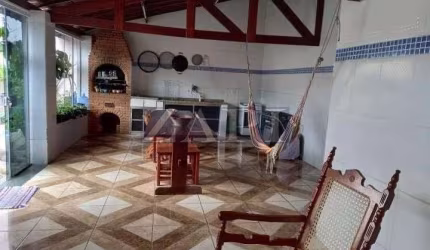 Casa com 2 quartos à venda na Vila Nova, Poços de Caldas , 103 m2 por R$ 660.000