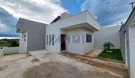 Casa com 3 quartos à venda no Loteamento Residencial Tiradentes, Poços de Caldas , 126 m2 por R$ 520.000