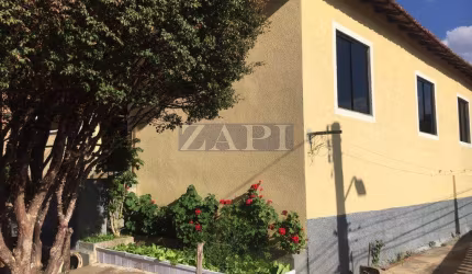 Casa com 4 dormitórios à venda, 123 m² por R$ 280.000 - Santo André - Poços de Caldas/MG