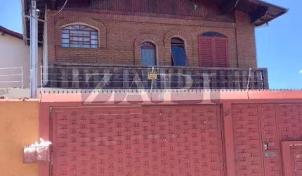 Casa com 3 dormitórios à venda, 280 m² - Vila Togni - Poços de Caldas/MG