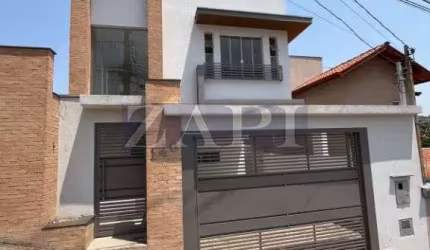 Casa com 2 quartos à venda no Jardim Amaryllis, Poços de Caldas  por R$ 750.000
