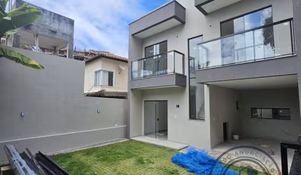 Casa em Condomínio para Venda em Lauro de Freitas, Centro, 3 dormitórios, 3 suítes, 1 banheiro, 3 vagas