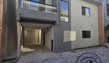 Casa em Condomínio para Venda em Lauro de Freitas, Ipitanga, 3 dormitórios, 3 suítes, 1 banheiro, 1 vaga