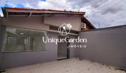 Casa à venda em São José dos Campos-SP, Jardim Motorama: 3 quartos, 1 sala, 1 banheiro, 2 vagas de garagem, 99,00 m² de área.