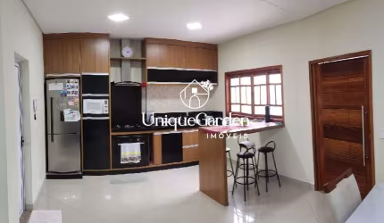 Casa à venda em Jacareí-SP, Loteamento Villa Branca: 3 quartos, 1 suíte, 2 salas, 2 banheiros, 2 vagas de garagem, 123,95 m².