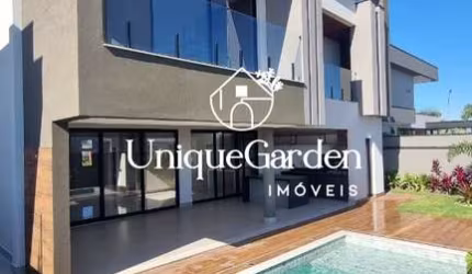 Luxuosa casa em condomínio à venda em Alphaville, São José dos Campos-SP: 5 quartos, 5 suítes, 3 salas, 2 banheiros, 4 vagas de garagem, 435m².