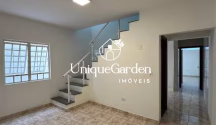 Imperdível! Casa à venda em São José dos Campos-SP, Jardim América - 4 quartos, 2 suítes, 2 salas, 1 banheiro, 2 vagas - 241m².