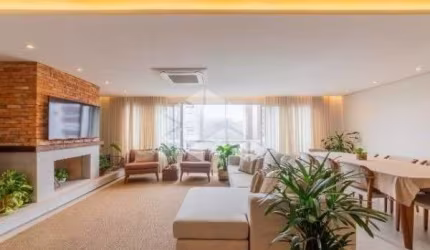 Apartamento 3 suites no Menino Deus
