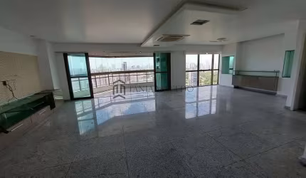 Apartamento à venda, com 220m², 4 dormitórios.4 suítes, Jaqueira, Recife, PE