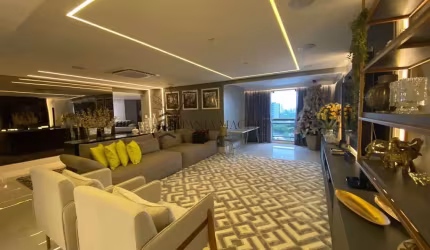 Apartamento à venda com 309m2, 4 dormitórios sendo 4 suítes e 3 vagas no Edf. Portal Do Parnamirim,
