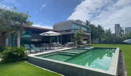 Casa à venda com 450m² de área construída, 4 quartos sendo 4 suítes, roooftop com banheiro e vista,