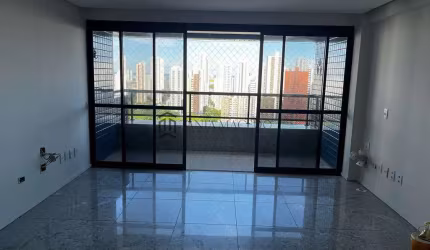 Apartamento à venda, 3 Dormitórios sendo 2 suítes, 130 m², andar alto, vista maravilhosa- Tamarinei