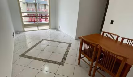 Apartamento para locação anual na enseada