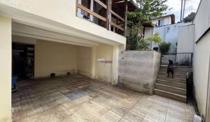 Casa com 3 quartos à venda na Catanduva, 43, Renascença, Belo Horizonte por R$ 1.180.000