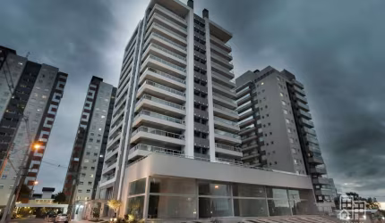 Apartamento com 3 quartos à venda na Rua Cláudio Antônio Bertoni, 27, Madureira, Caxias do Sul, 102 m2 por R$ 1.407.264