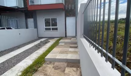 Casa com 2 quartos à venda na Rua Gomercindo Andrade Camargo, 1098, São Luiz, Caxias do Sul, 108 m2 por R$ 459.900