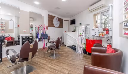 Casa tipo para venda com 2 quartos, 100m²