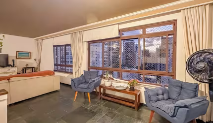 Apartamento tipo para venda com 4 quartos, sendo 1 suíte, 215m²