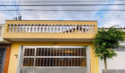 Sobrado para venda com 3 quartos, sendo 1 suíte, 160m²