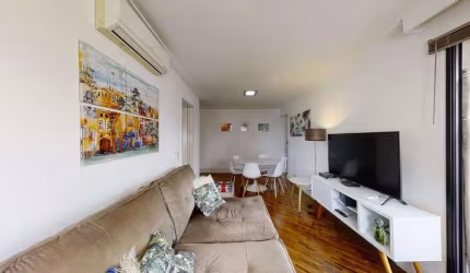 Apartamento à Venda em Vila Olímpia, São Paulo - SP