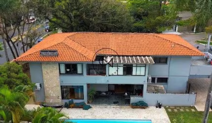 Casa maravilhosa com 520m² para venda ou locação no Alto de Pinheiros!