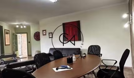 Sobrado Comercial com 4 salas em excelente localização na Bela Aliança, SP!