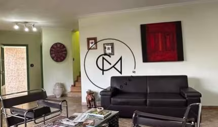 Residência em excelente localização na Bela Aliança!