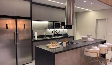 Casa de Luxo de 380m² à Venda no Golf Club – Bertioga/SP (6 Suítes)