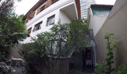Sobrado com 3 Quartos 2 vagas à venda, 165m² - Lapa