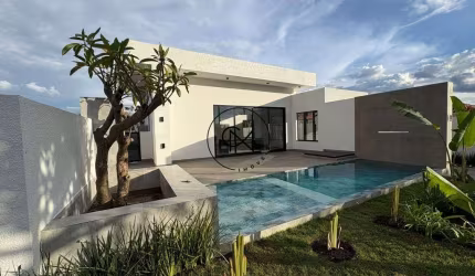 Casa de 168m² e 3 quartos no Condomínio Ninho Verde II  à venda em Pardinho/SP