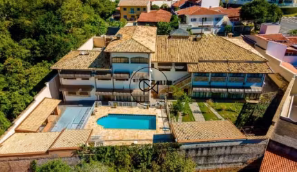 Casa antiga e Luxuosa no Parque Jatibaia - 1000m² - 7 suítes e vaga p/ 20 carros