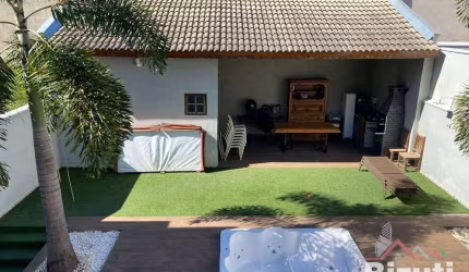 Casa a venda Em Valinhos-SP
