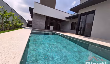 Casa a venda em Alphaville Jundiaí-SP