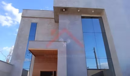 Casa Luxuosa com 2 suítes