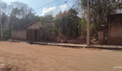 Lote Bairro Jardim Vitória, Cód. L057 240 m², dev. Registr. Perto da avenida. Região de Ipatinga