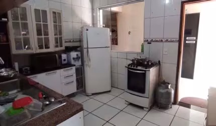 Casa B. Cidade Nova. Cód. K092, 3 qts/suíte, 135 m², 3 vgs garagem, quintal. Região de Ipatinga