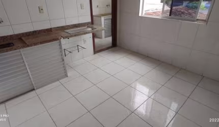 Apartamento Bairro Veneza, Cód. A342, 3 qts (dois banheiros), Sacada. Região de Ipatinga