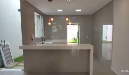 Casa Bairro das Fontes. Cód. K186, 3 Quartos/suite, 180 m², 4 vgs. Piscina. Quintal e Varanda gourmet. Aceita permuta.