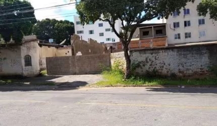 Lotes em Ipatinga. Cód. L026. B. Veneza II, planos , 950 m². Valor 820 mil