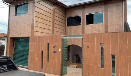 Casa e Apto B. Recanto Verde, Lote 480 m². 06 quartos, Quintal. Região de Ipatinga
