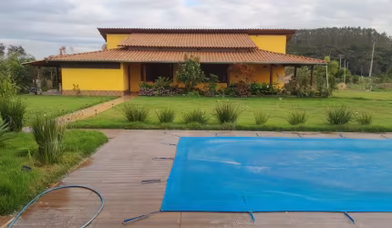 Chácara no Revés do Belém, Casa laje, Piscina, 2 poços artesiano, área gourmet com churrasq. Biodigestor. Aceita apto.