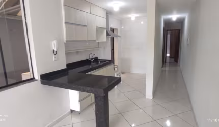 Apartamento Térreo Bairro Cidade Nova. Cód. A375, 2 quartos/suite, 95 m², SACADA E DUAS CLARABOIAS. PERTO AVENIDA.
