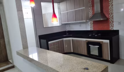 Apartamento Bairro Veneza, Cód. A377, 3 qts/suíte, sacada. 87 m². Duas vagas. Região de Ipatinga