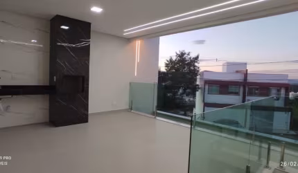 Casa Bairro Cidade Nova. Cód. K236, 3 Qts/suite, Clarabóia, Sacada com Área gourmet, 2 vgs. Região de Ipatinga.
